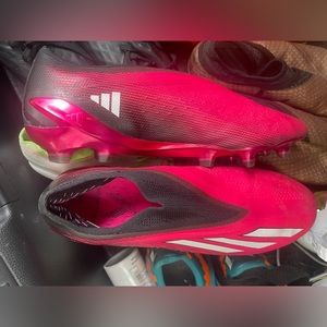 Adidas speed flow x size 9.5 in excellent shape